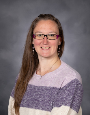 Mrs. Kaitlyn Favreau